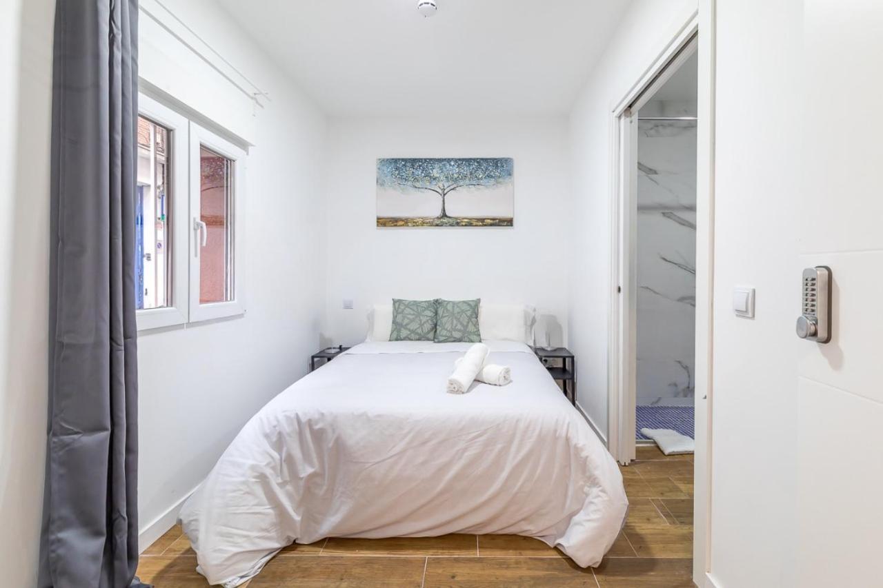 Ayz Luis Cabrera-Auto Check-In Property — Photos 3